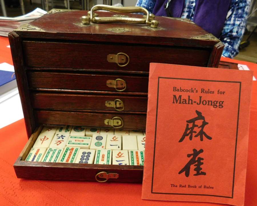 set of Mahjong