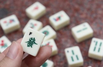 mahjong tiles